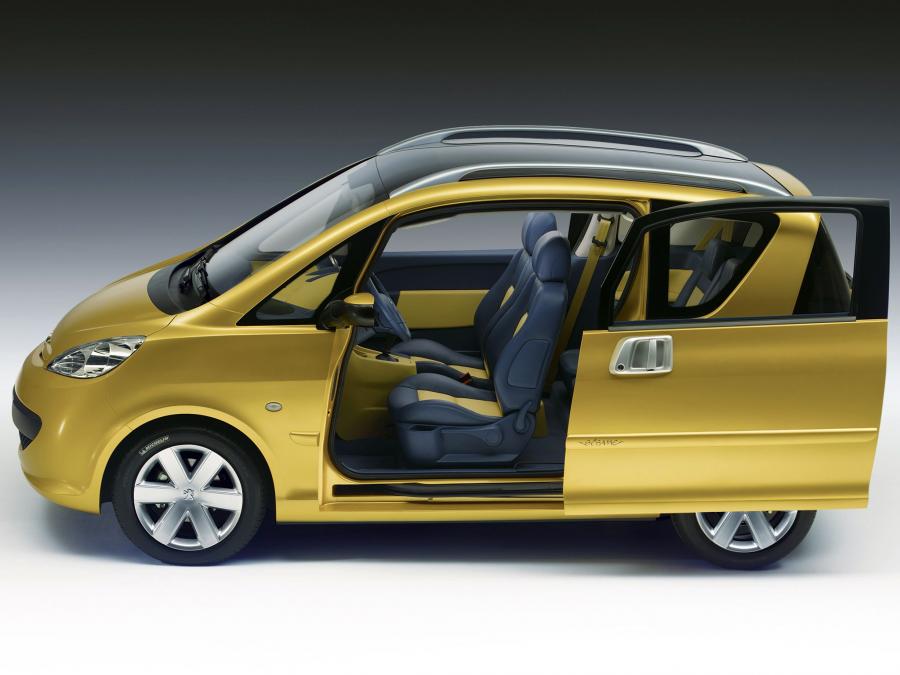  Peugeot Sesame Concept 2002 года  (фото 9 из 14)